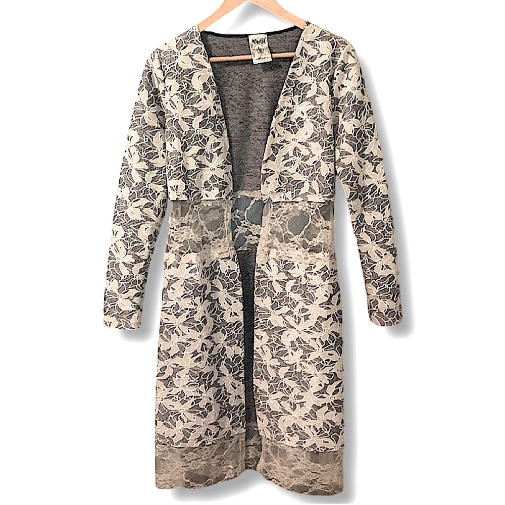 Vocal Women’s Long Cardigan